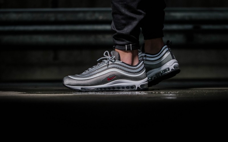 Air max 97 clearance ultra silver on feet